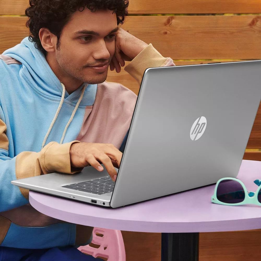 17.3" HD+ Touchscreen Laptop, 20GB RAM, 1TB SSD, Silver I798