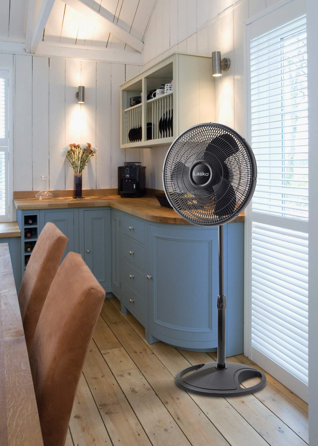 16-inch 3-Speed Oscillating Floor Fan with Adjustable Height S3696