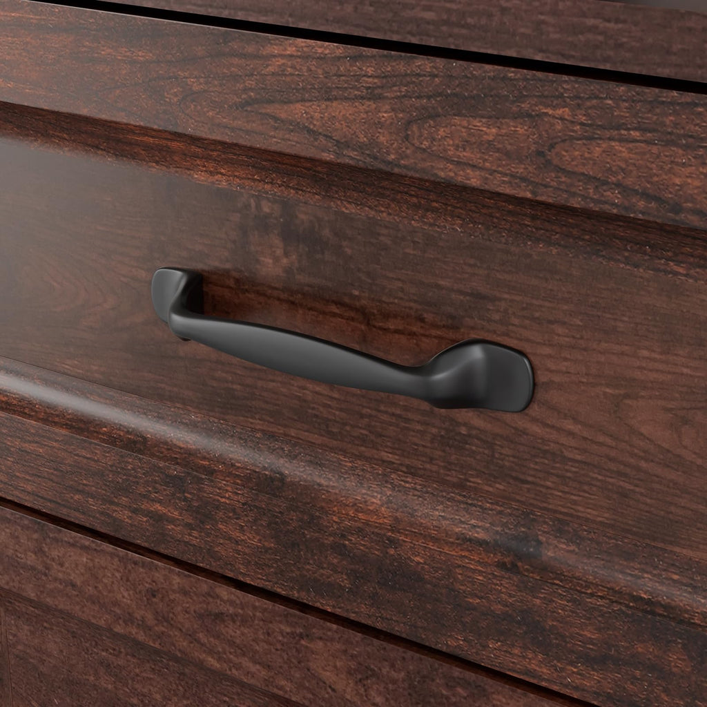 18'' Wood Nightstand with Charging Station N932104