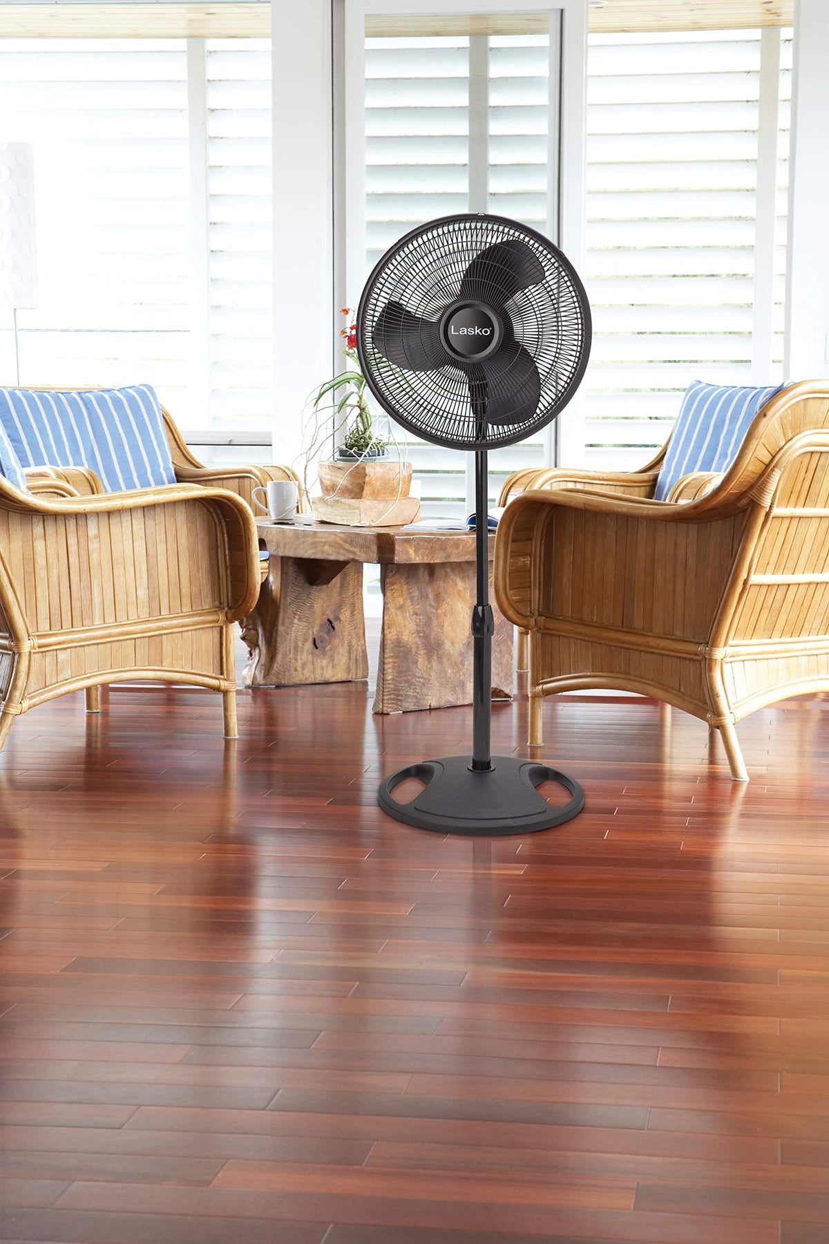 16-inch 3-Speed Oscillating Floor Fan with Adjustable Height S3696