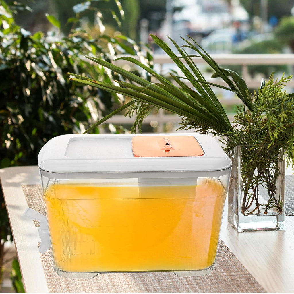 White Plastic Water Jug with Faucet and Lid V1161