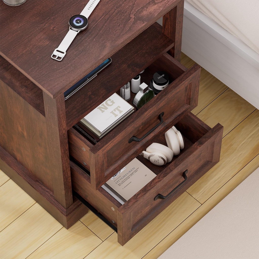18'' Wood Nightstand with Charging Station N932104